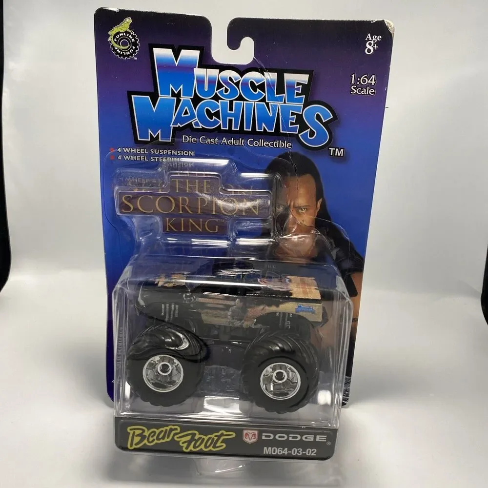 Muscle Machines‎ THE SCORPION KING Bear Foot Dodge monster truck 1:64 Scale